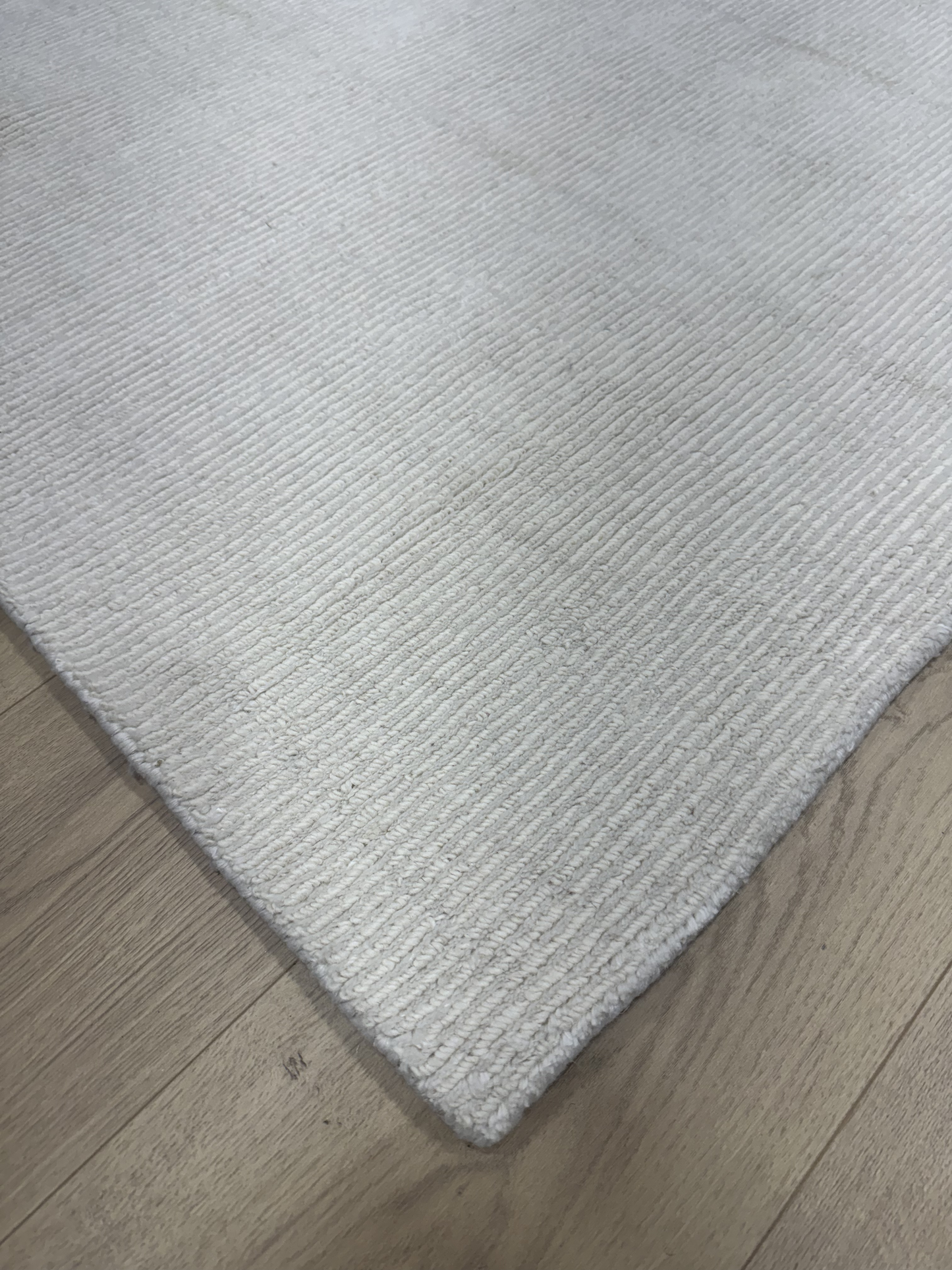 Oasis (OA-01) Ivory Rug