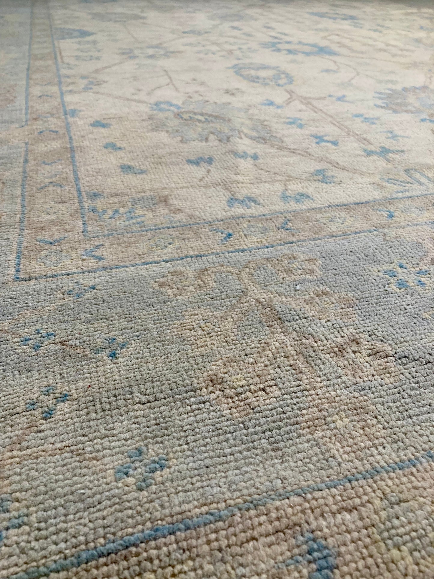 hand knotted indian rug with bamboo silk area rug store refined area rugs carpets handmade carpets red blue beige tan area rug online affordable orange county rug store
