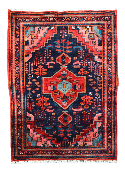 persian hamadan area rug vintage rug vintage carpet antique rug antique carpet online rug store traditional rug affordable refined carpet rugs orange county california southern california