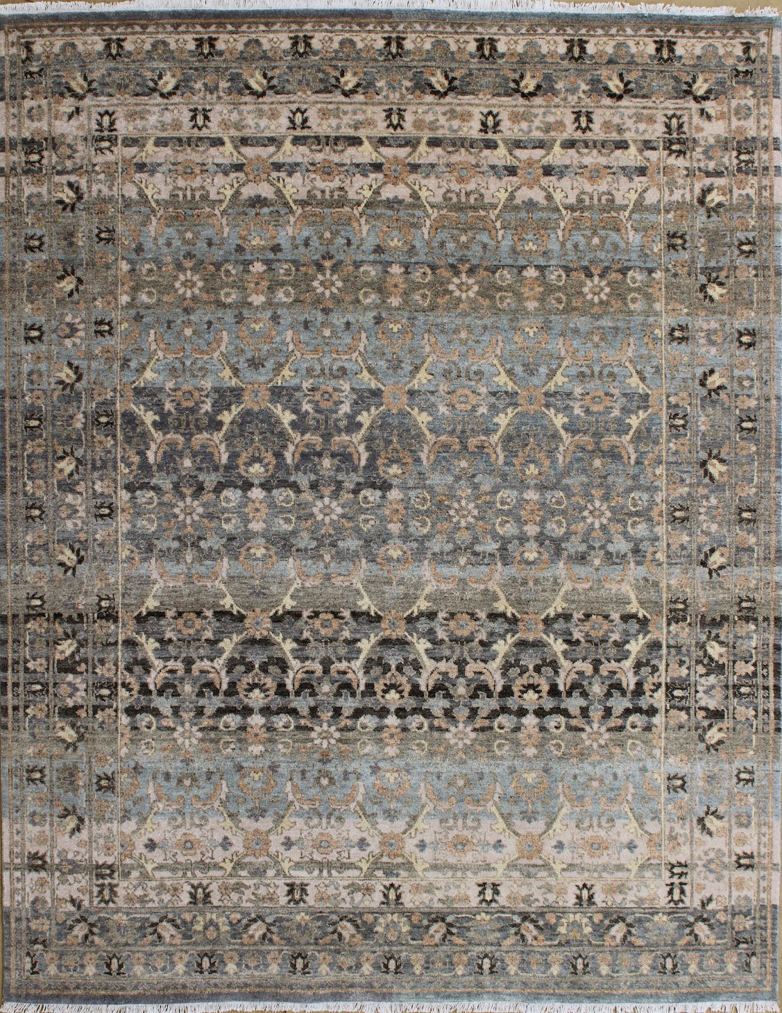 Superior (SU-18) Ivory/Blue Rug