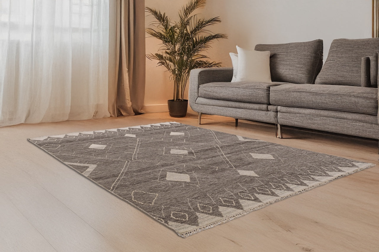 Tamri (TA-160) Gray Rug