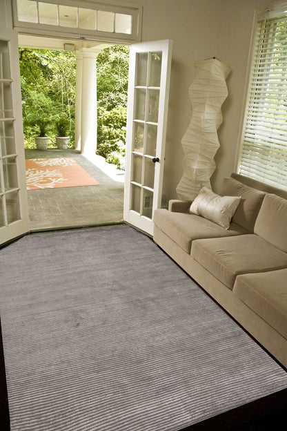 hand-loomed ash gray area rug art silk 